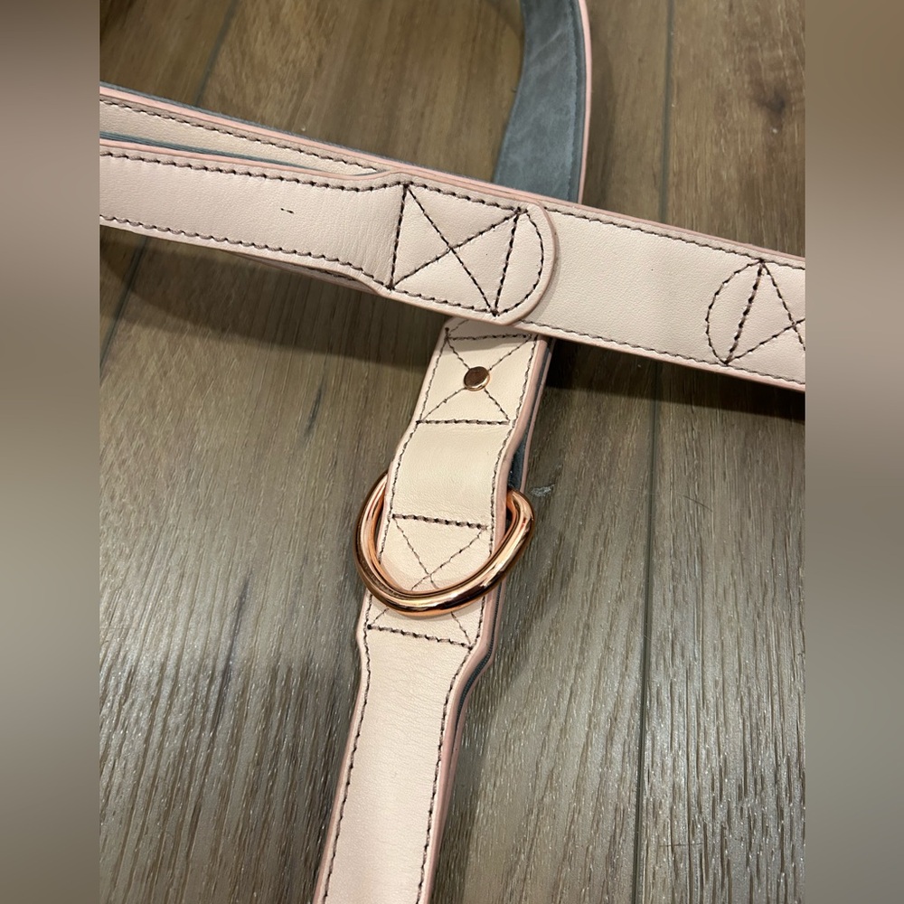 Pink XL heavy duty leather dog leash with handle 🌹 - Picture 3 of 5